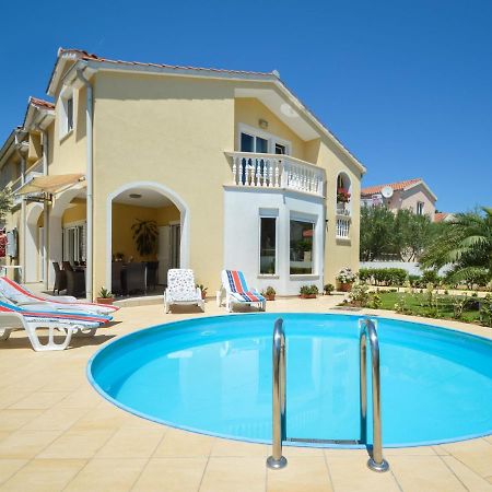 Sovlje Holiday Home Valdor By Interhome מראה חיצוני תמונה