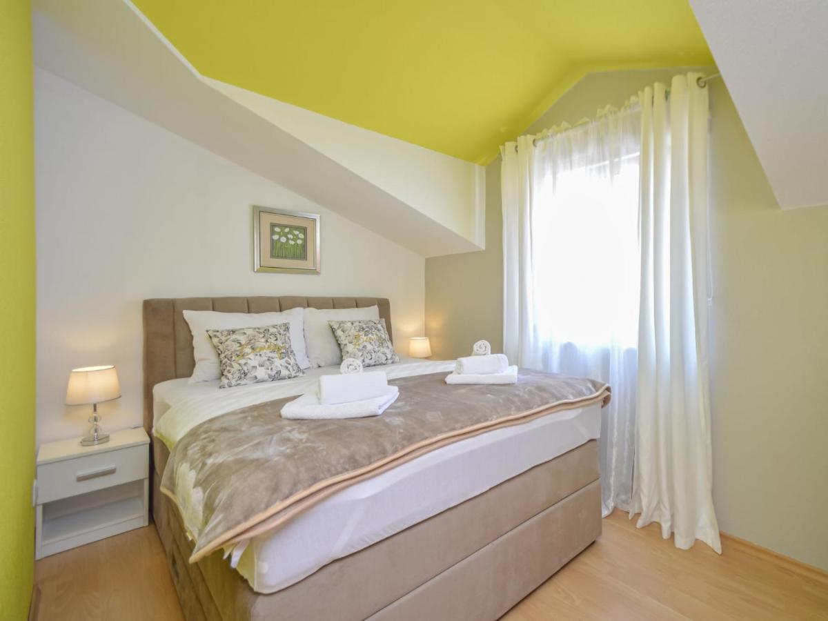 Sovlje Holiday Home Valdor By Interhome מראה חיצוני תמונה